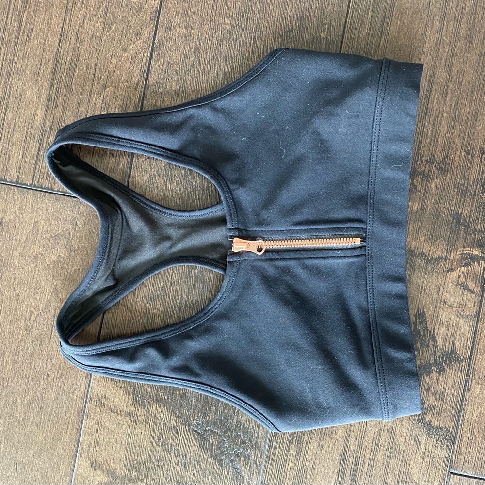 Black glyder sports bra